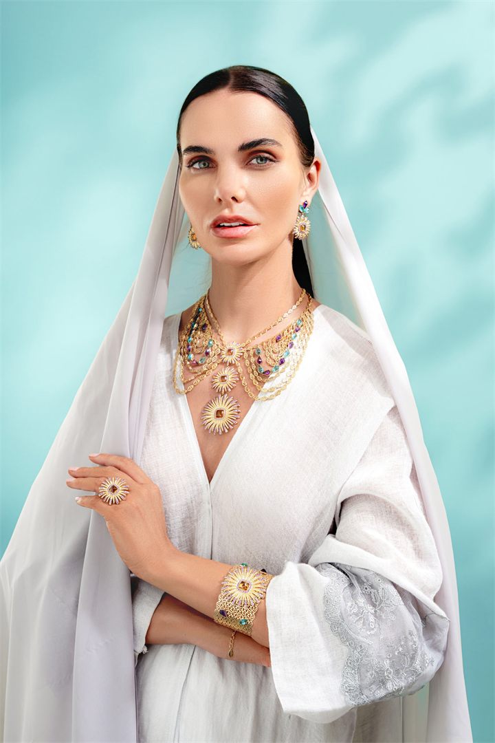 Fashion and beauty photography in Dubai by Moataz Hachem