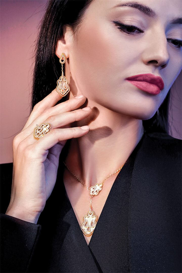 Fashion and beauty photography in Dubai by Moataz Hachem