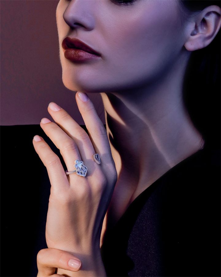 Fashion and beauty photography in Dubai by Moataz Hachem