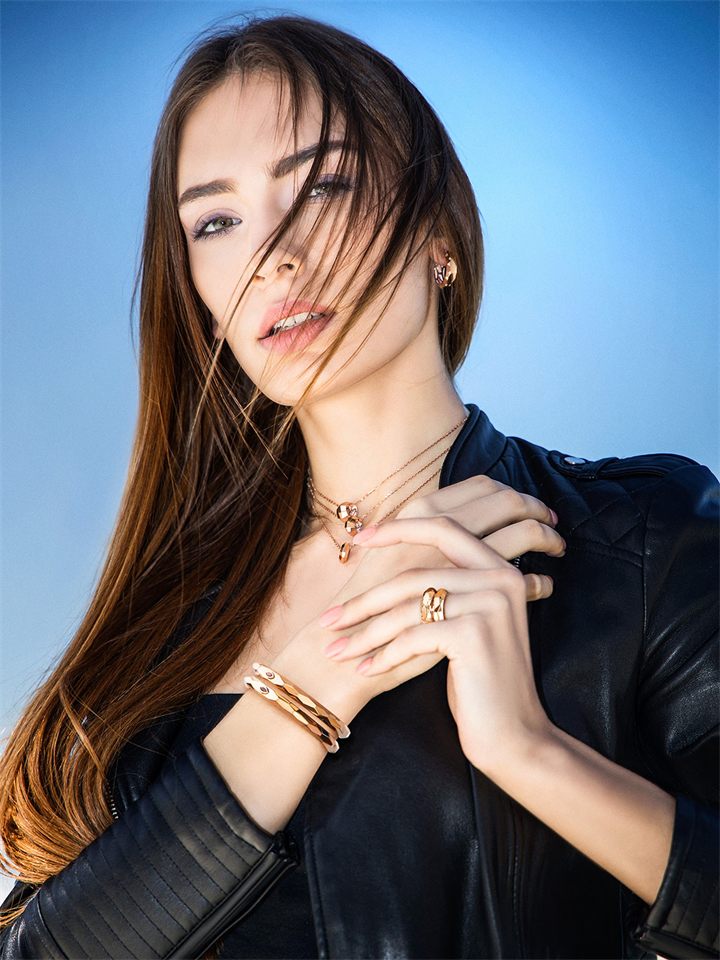 Fashion and beauty photography in Dubai by Moataz Hachem