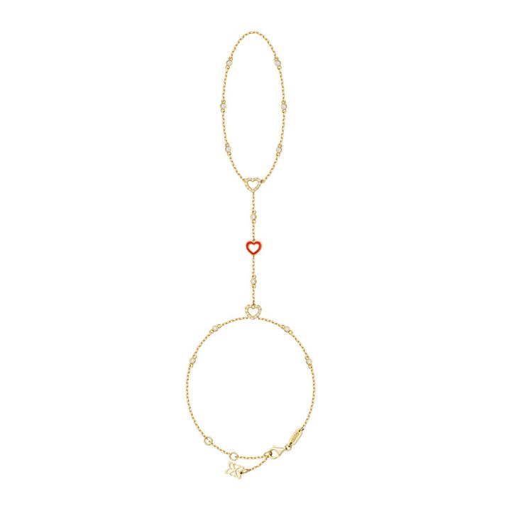 Fine jewellery on white background, e-commerce photography in Dubai