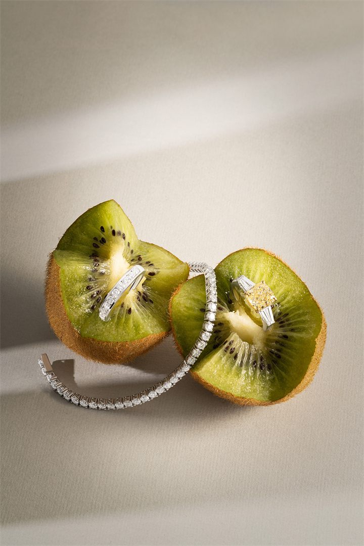 Fine jewellery photography by Moataz Hachem, Dubai