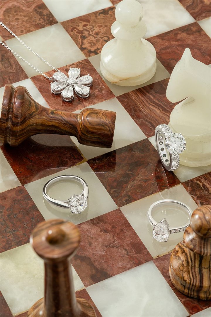 Fine jewellery photography by Moataz Hachem, Dubai