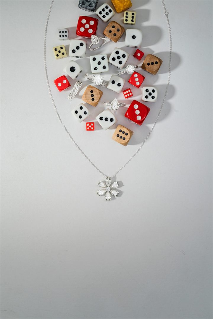 Fine jewellery photography by Moataz Hachem, Dubai