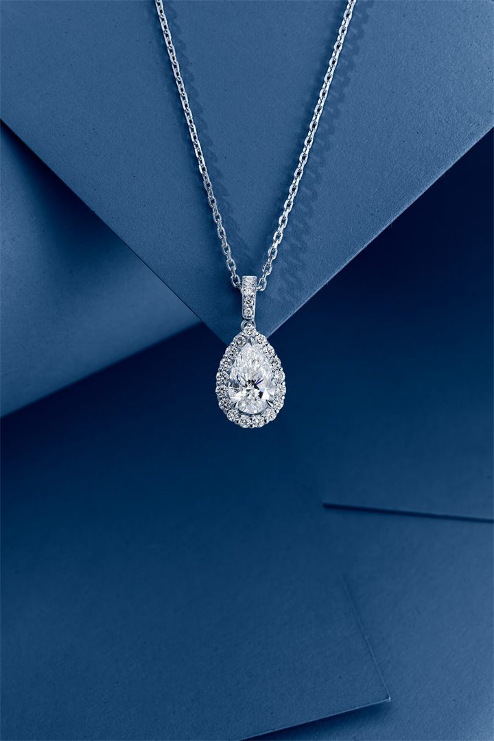 Fine jewellery photography by Moataz Hachem, Dubai