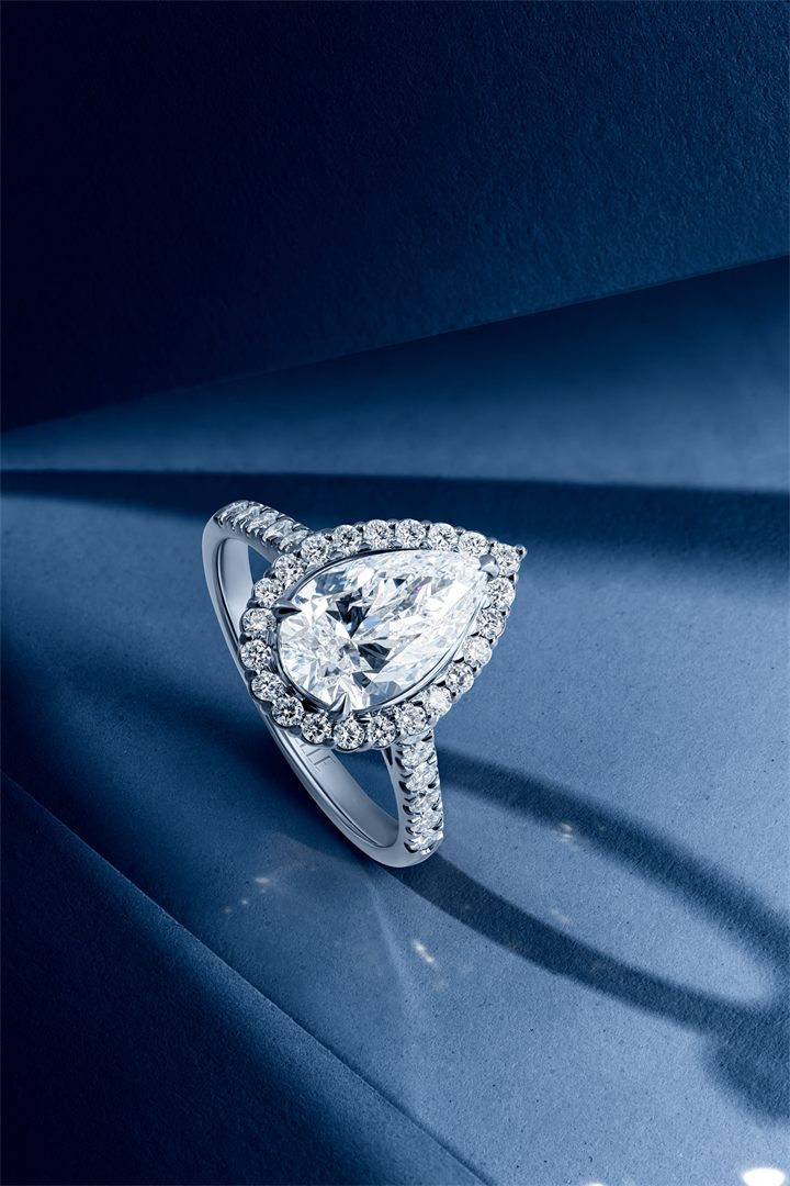 Fine jewellery photography by Moataz Hachem, Dubai