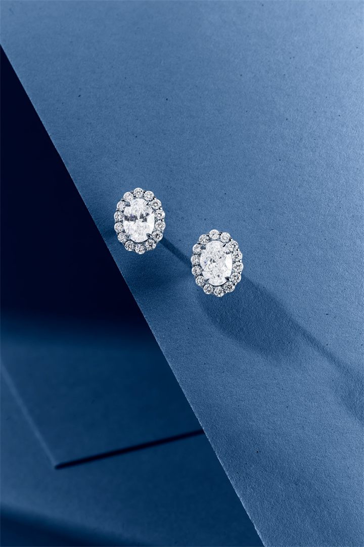 Fine jewellery photography by Moataz Hachem, Dubai