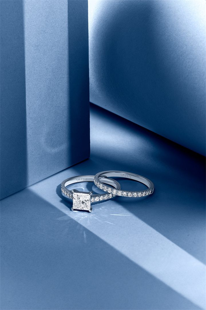 Fine jewellery photography by Moataz Hachem, Dubai