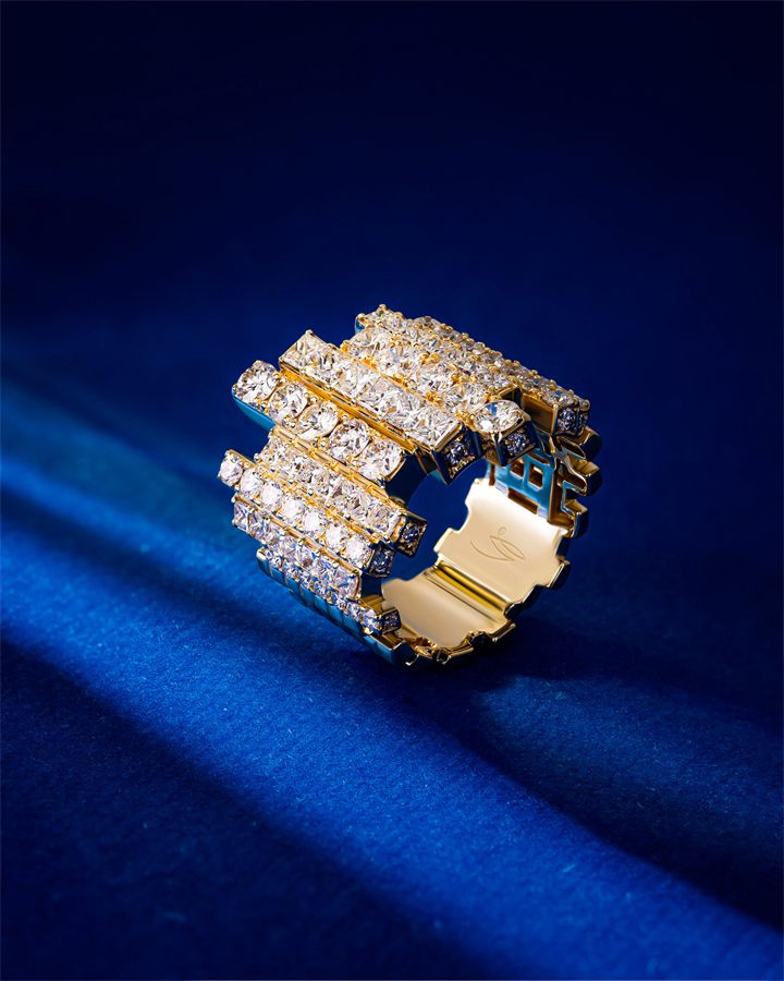 Fine jewellery photography by Moataz Hachem, Dubai