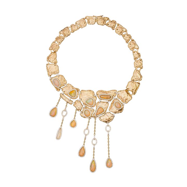 Fine jewellery photography by Moataz Hachem, Dubai