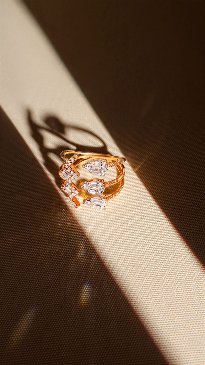 Fine jewellery photography by Moataz Hachem, Dubai