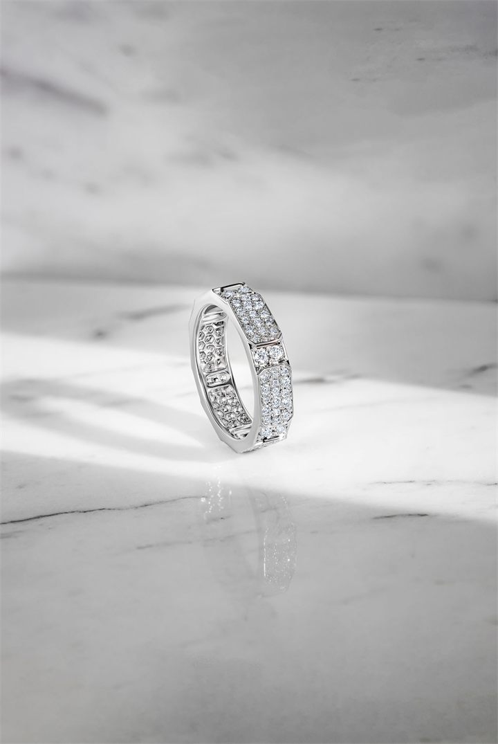Fine jewellery photography by Moataz Hachem, Dubai