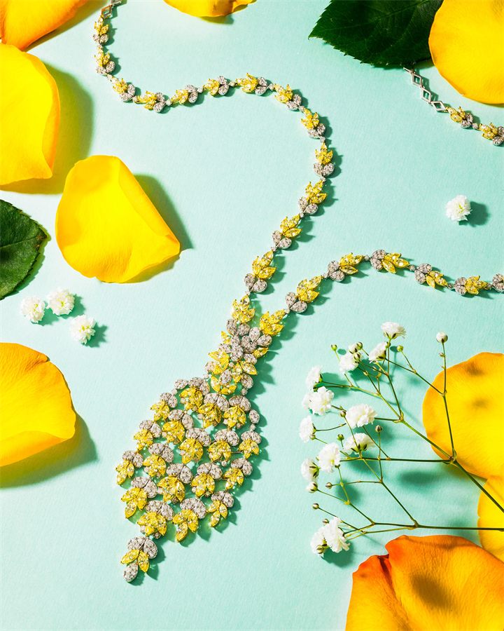 Fine jewellery photography by Moataz Hachem, Dubai
