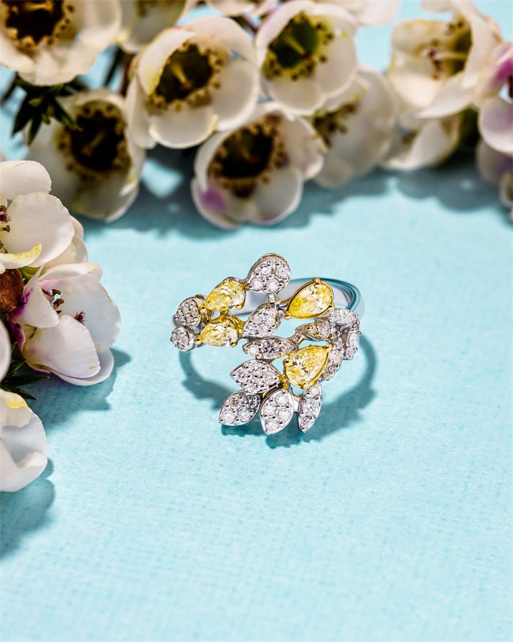 Fine jewellery photography by Moataz Hachem, Dubai