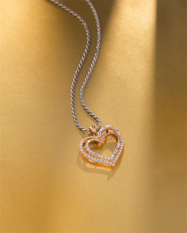 Fine jewellery photography by Moataz Hachem, Dubai
