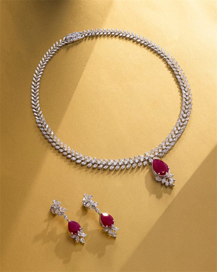 Fine jewellery photography by Moataz Hachem, Dubai
