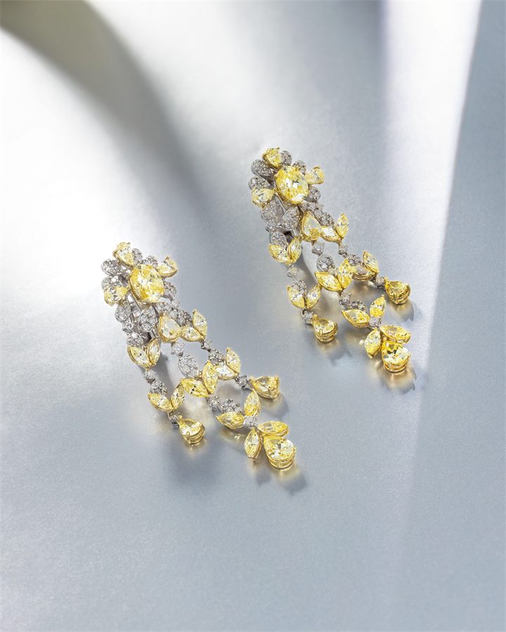 Fine jewellery photography by Moataz Hachem, Dubai