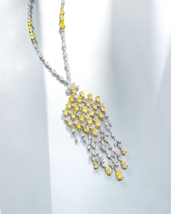 Fine jewellery photography by Moataz Hachem, Dubai