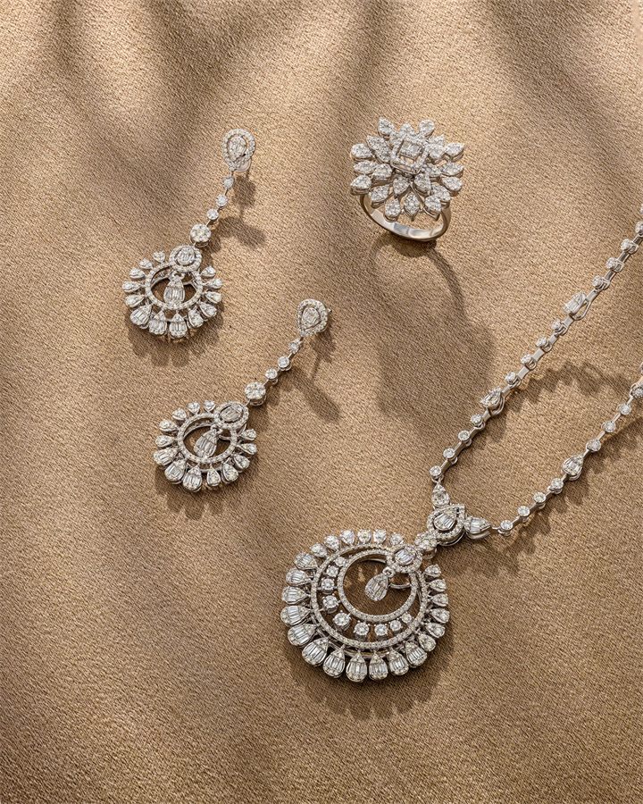 Fine jewellery photography by Moataz Hachem, Dubai