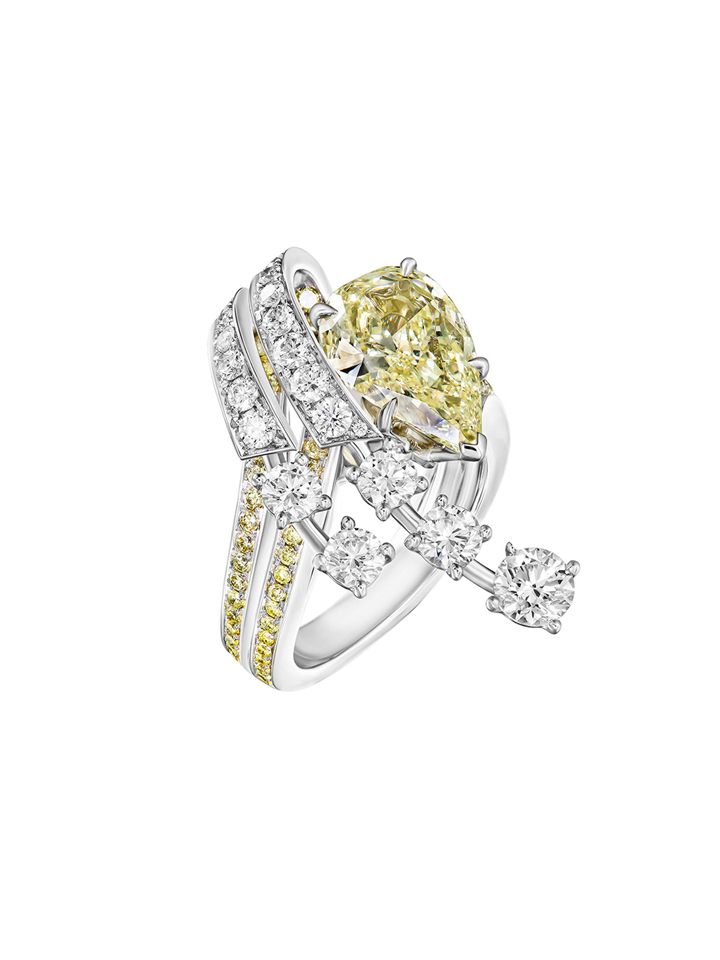 Fine jewellery photography by Moataz Hachem, Dubai