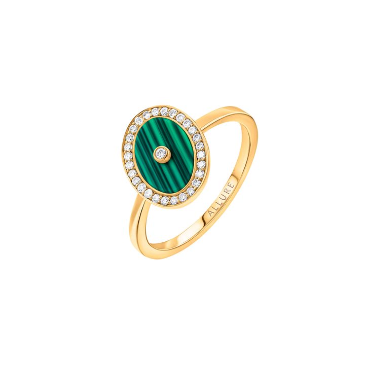 Fine jewellery photography by Moataz Hachem, Dubai