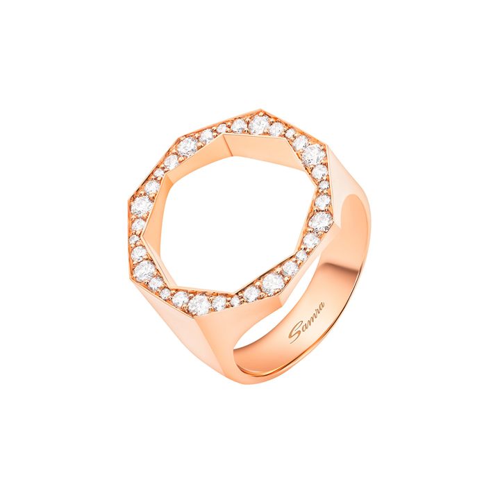 Fine jewellery photography by Moataz Hachem, Dubai