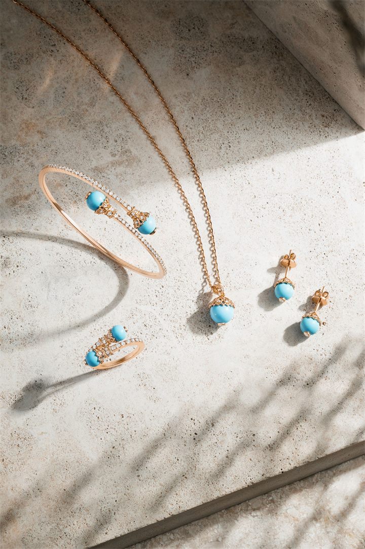 Fine jewellery photography by Moataz Hachem, Dubai