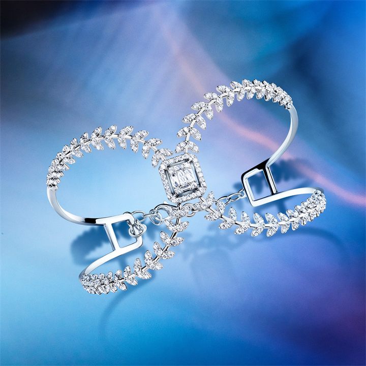 Fine jewellery photography by Moataz Hachem, Dubai