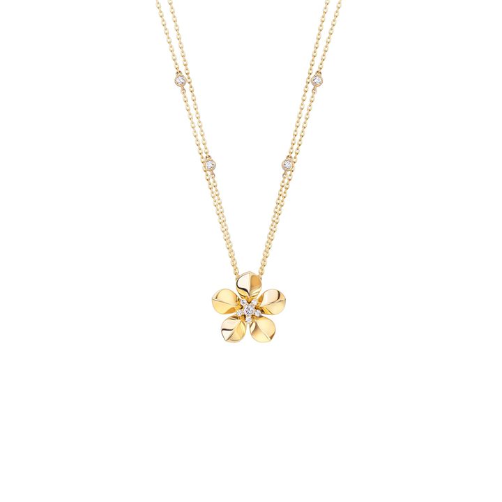 Fine jewellery photography by Moataz Hachem, Dubai