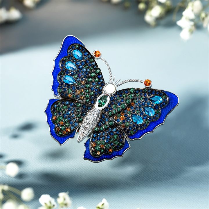 Fine jewellery photography by Moataz Hachem, Dubai
