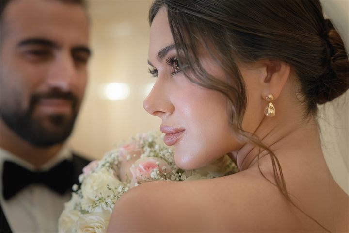 Bride and groom portrait, people photography in Dubai