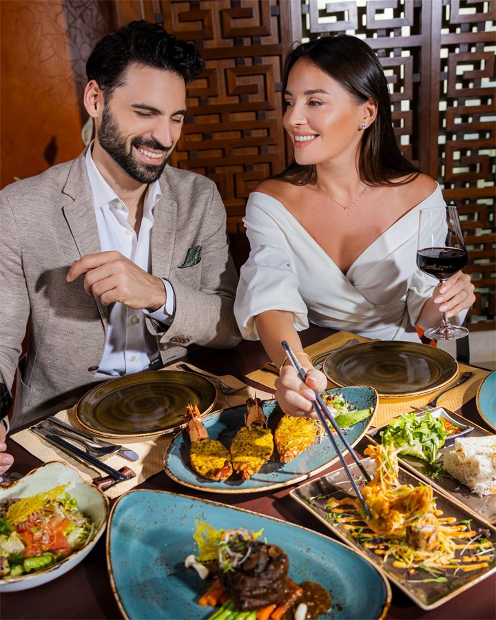 People and lifestyle photography in Dubai by Moataz Hachem