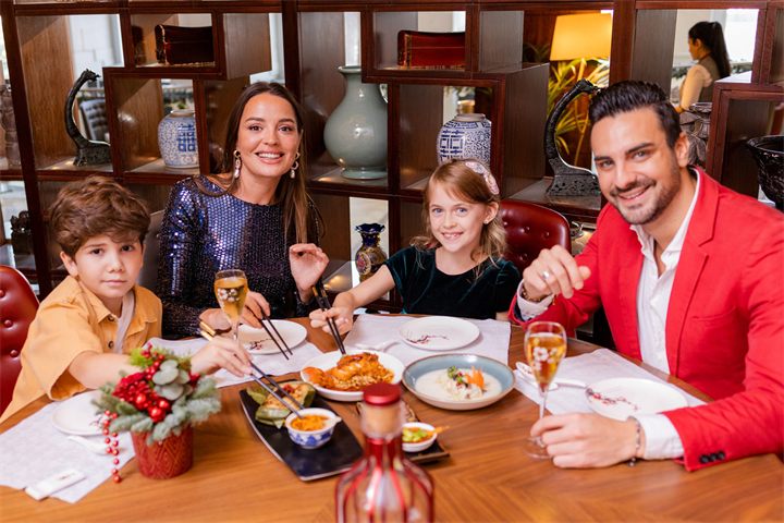 People and lifestyle photography in Dubai by Moataz Hachem